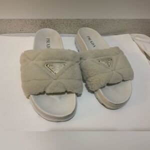 PRADA White Shearling Logo Triangle Detail Flat Slide Sandals Size 39.5/9.5